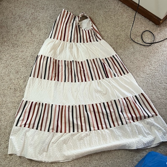 Striped Maxi Dress in White and Multicolor - Picture 4 of 4